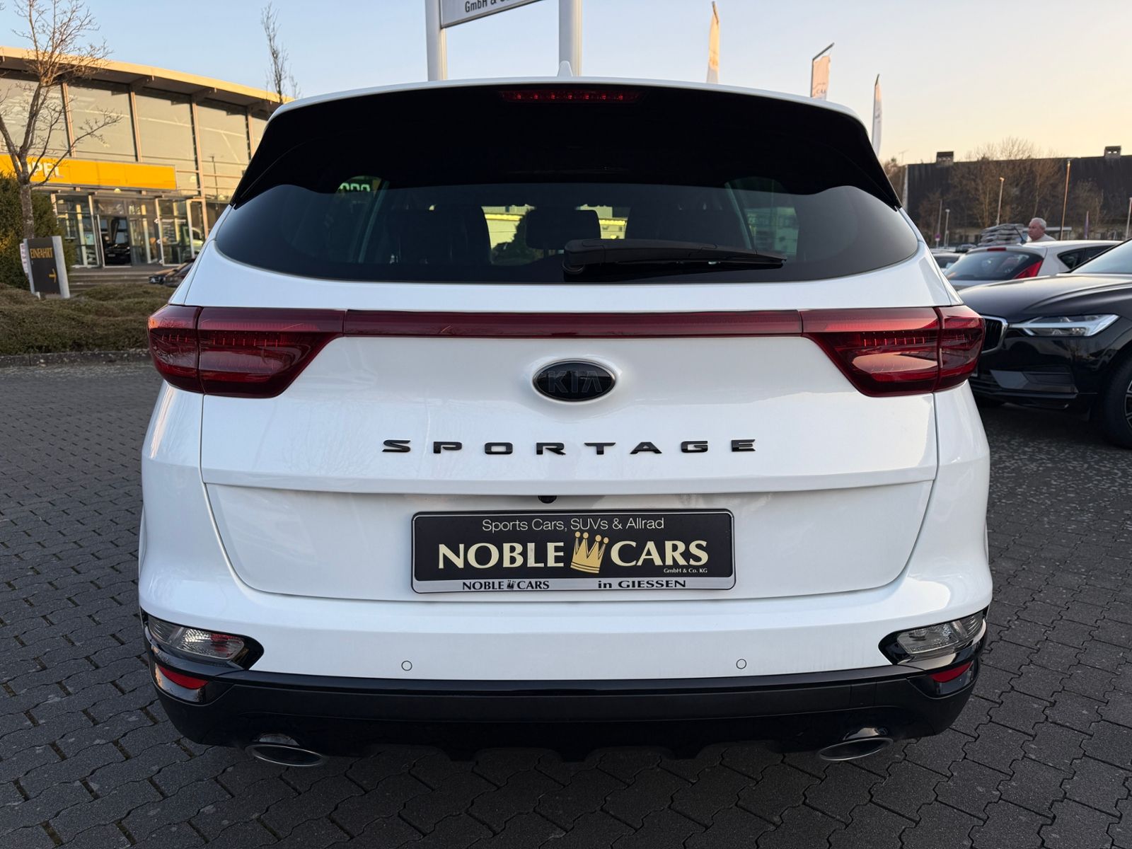 Fahrzeugabbildung Kia Sportage Black Edition KAM LED NAVI