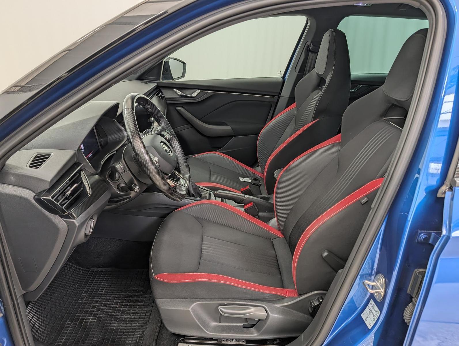 Skoda Kamiq 1.5 TSI DSG Monte Carlo LED|Pano|ACC