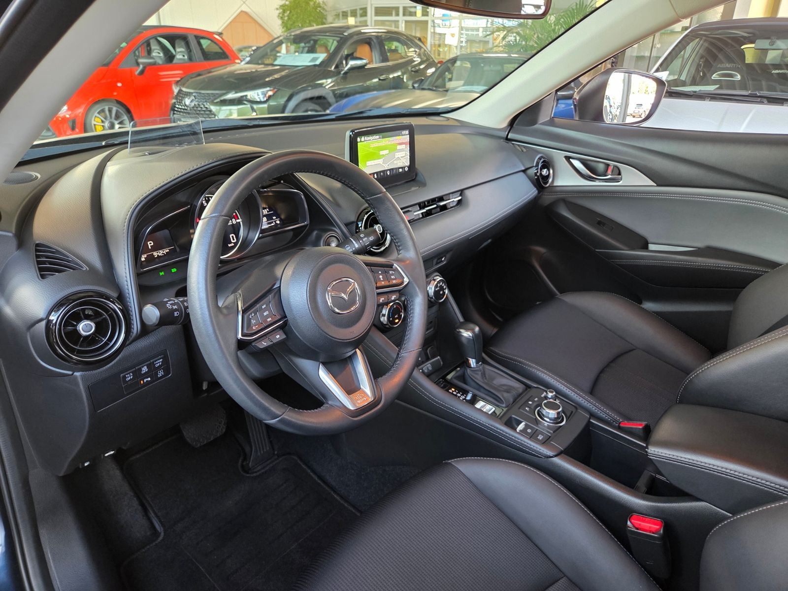 Fahrzeugabbildung Mazda CX-3 Sports-Line AWD HUD BOSE LED NAV SHZ 18"