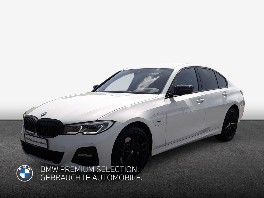 BMW 330 e M Sport Head-Up DAB AHK uvm. - 2022