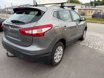 Nissan Qashqai - 4
