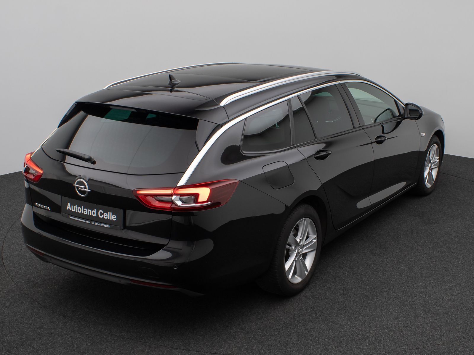 Fahrzeugabbildung Opel Insignia B Sports Tourer Innovation Pano Kamera