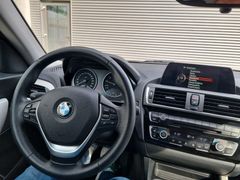 Fahrzeugabbildung BMW 118 i Advantage LED PDC NAVI SHZ