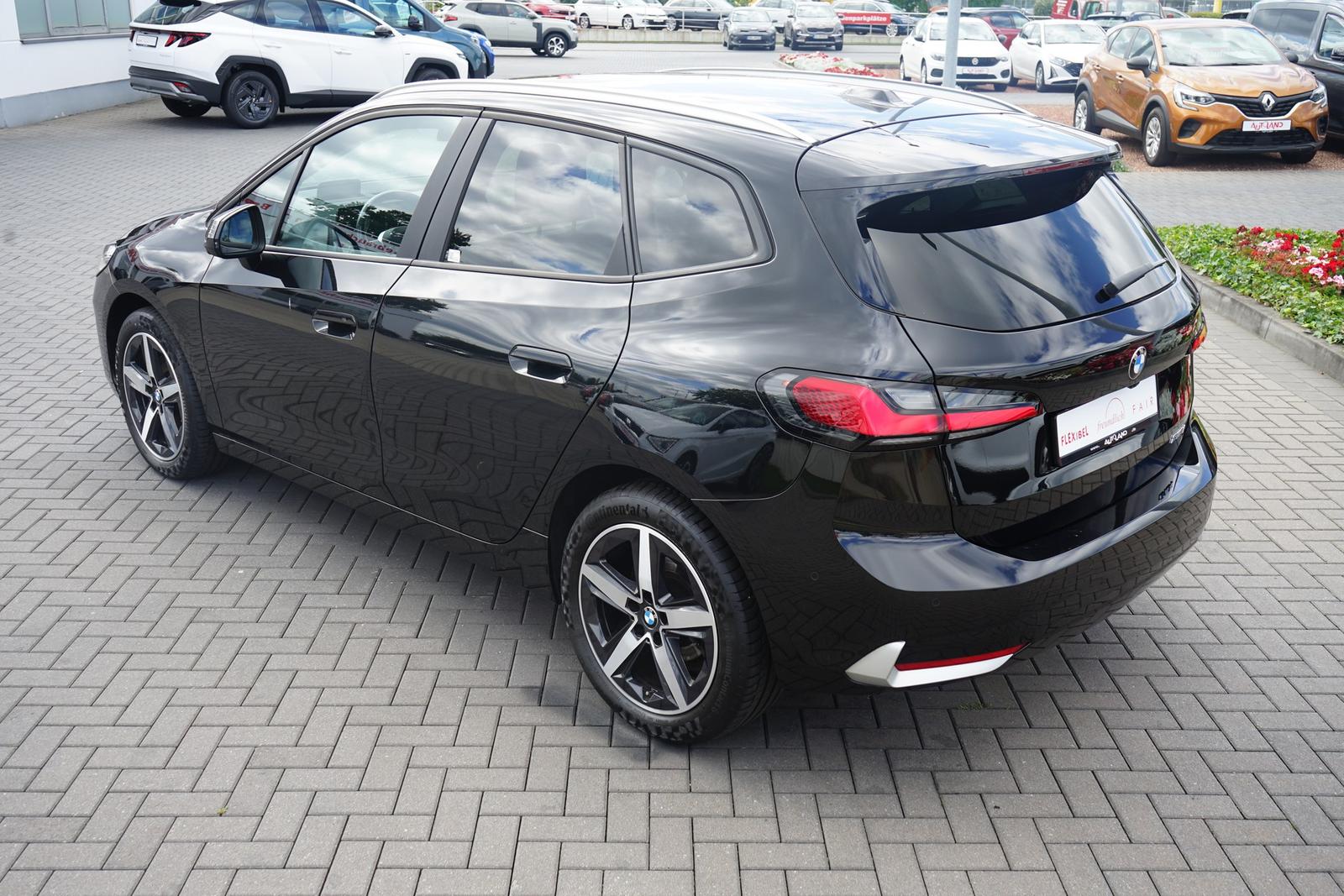 BMW 218 i Active Tourer LED AHK ACC 360° Head-Up Navi, миниатюра 12