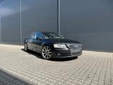 Audi A8 4.2 quattro 13569
