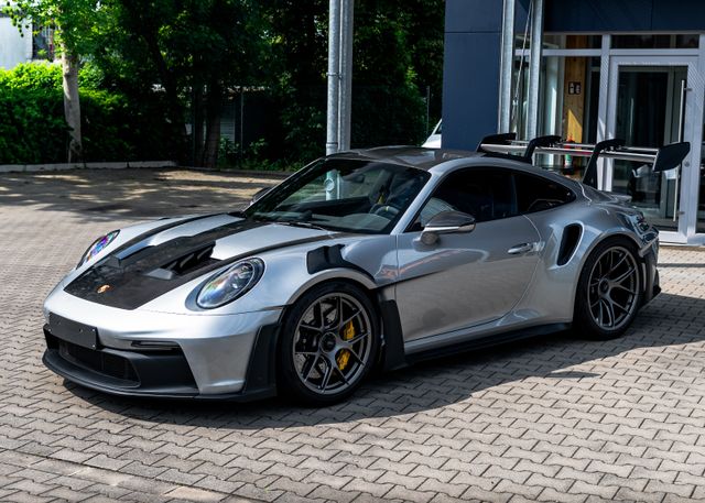 Porsche 911 GT3 RS Weissach / PCCB / Lift