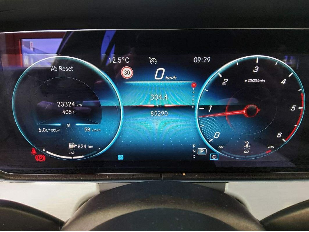 Fahrzeugabbildung Mercedes-Benz E 220d 9G LED/NAVI/SHZ/VIRTU/RFK/AHK