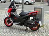 Aprilia SR GT200 - APRILIA SR GT 200