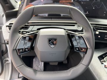 Peugeot 3008 1.2 136 Allure Kam.+KeyLess+LED+Navi+SHZ