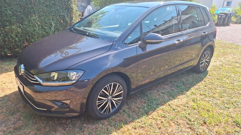 Image of Volkswagen Golf Sportsvan