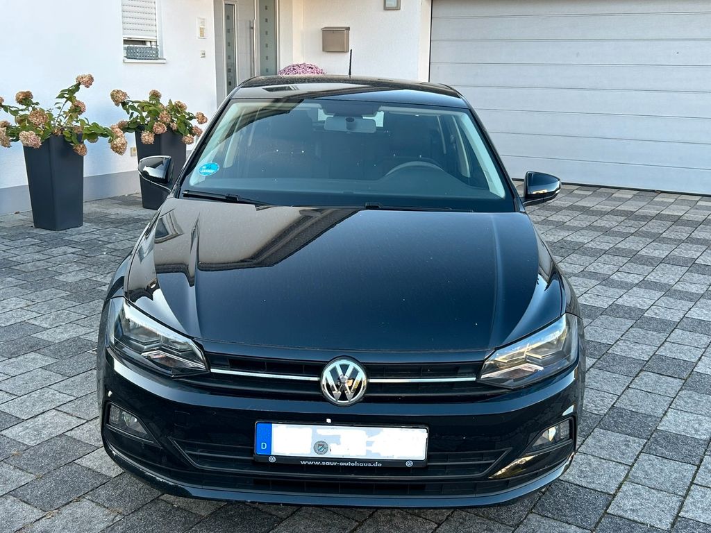 Image of Volkswagen Polo