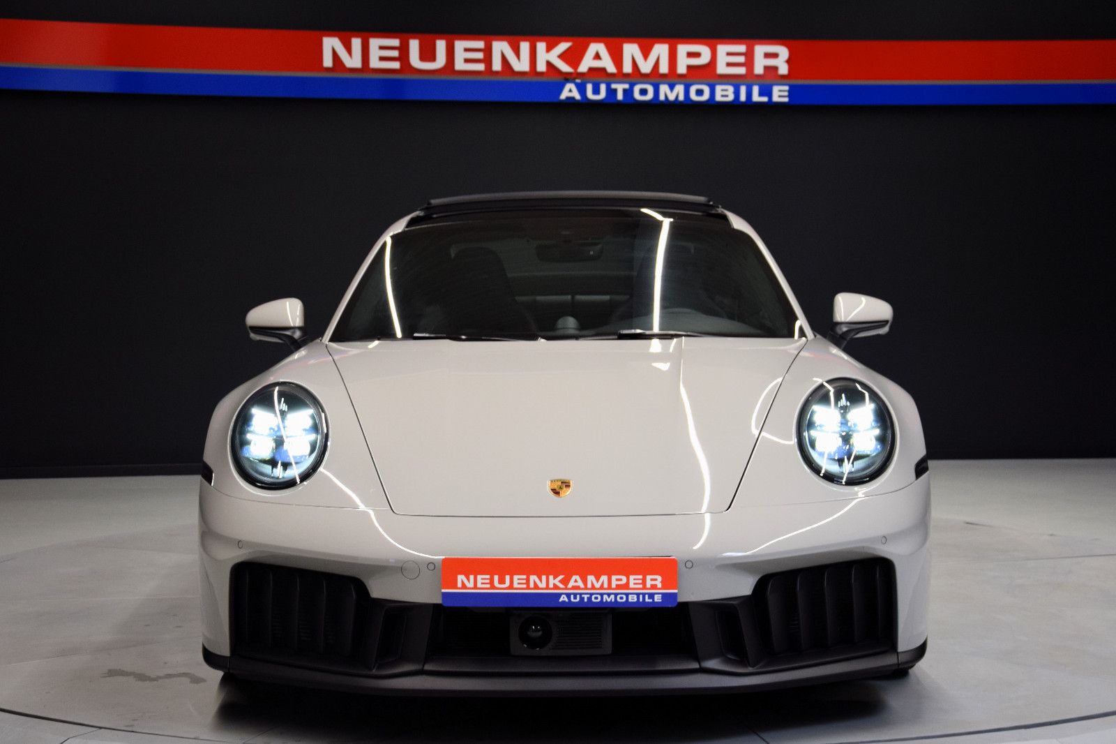 Fahrzeugabbildung Porsche 911 / 992.2 Carrera GTS T-Hybrid Lift Pano PDLS+
