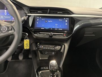 Fotografie 17 des Opel Corsa 1.2 Direct Injection Turbo GS