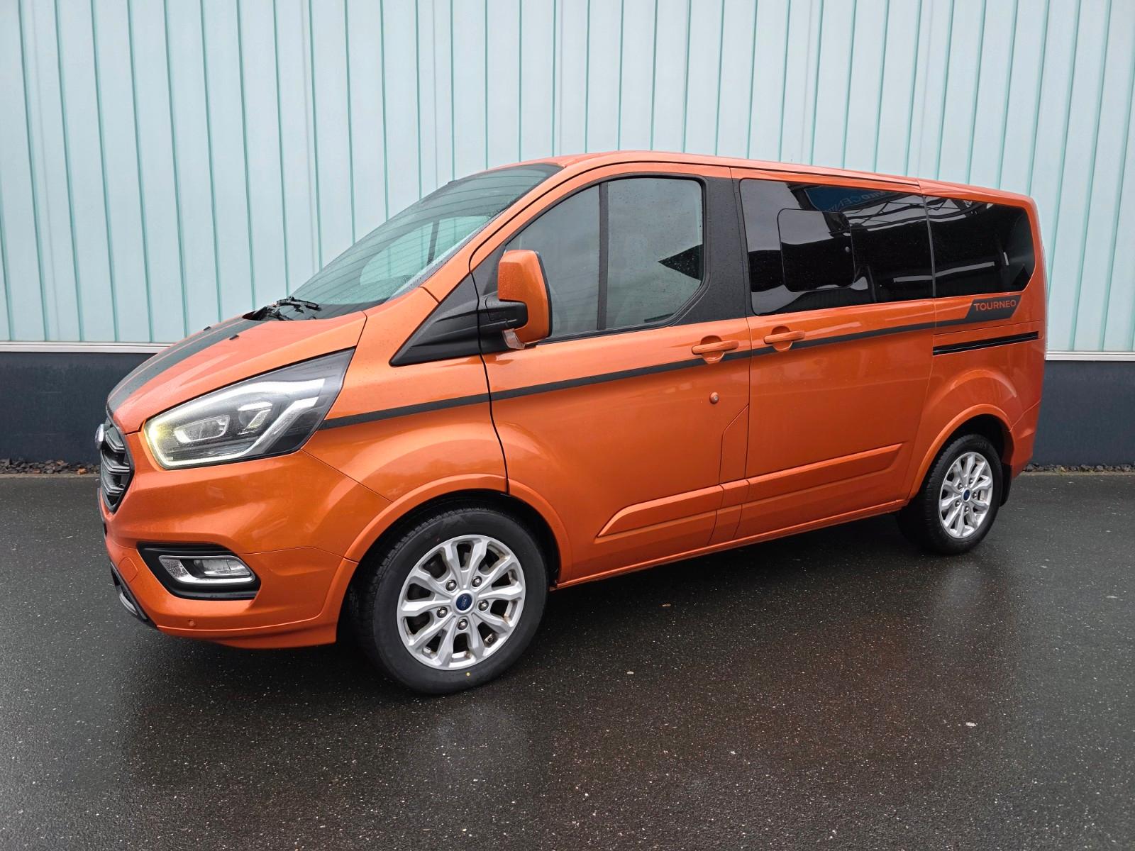 Ford Transit/Tourneo Titanium/Xenon/Navi/AHK/8-Sitzer
