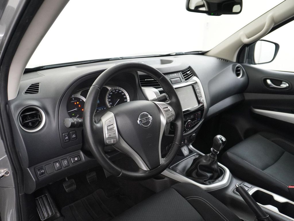 Nissan Navara 2.3 dCi N-Connecta King Cab AHK | Cruise