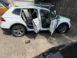 Volkswagen WV Tigaun 7 sitzer 190 ps - VW Tiguan Allspace Gebrauchtwagen in Bremen