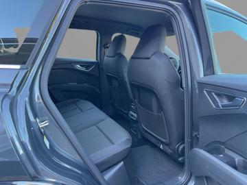  AUDI Q4 E-TRON 照片 9