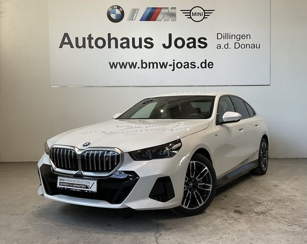 BMW i5 xDrive40 M-Sportpaket | Sitzbelüftung vorn |
