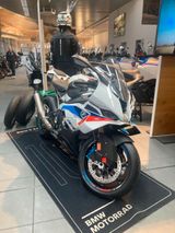 BMW S 1000 RR