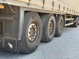 Schmitz Cargobull SCB*S3T, EDSCHA, Schmitz Achse - Kipper Schmitz