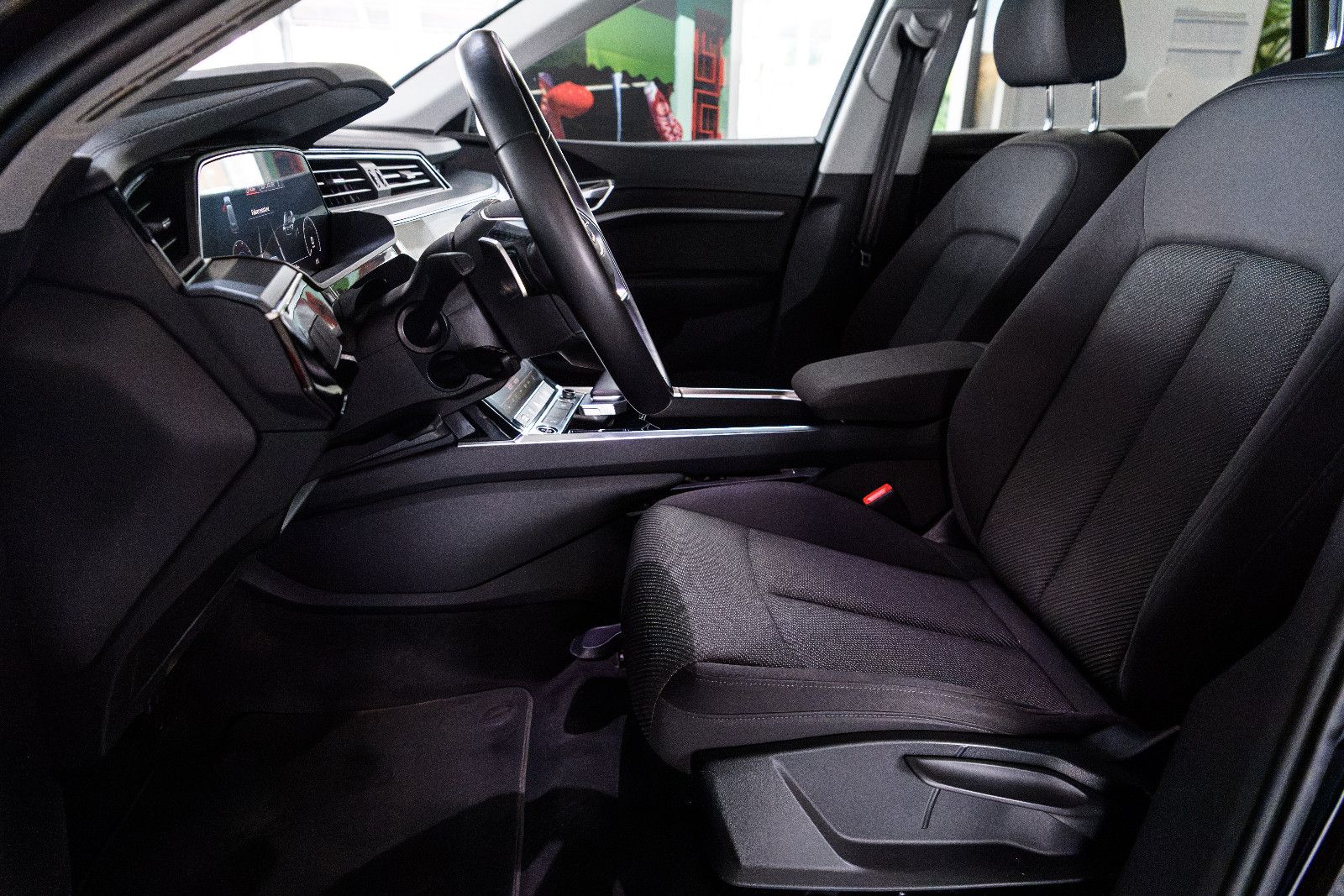 Fahrzeugabbildung Audi e-tron 50 quattro LED+NAVI+SZH+RFK