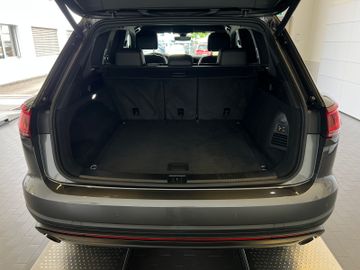 Volkswagen Touareg - 7