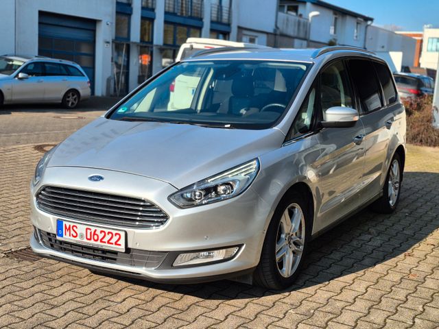 Ford Galaxy Titanium/7-Sitze/LED/T-Leder