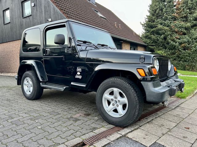 Jeep Wrangler 4.0 Sahara "The Last TJ" Dualtop 2.Hd