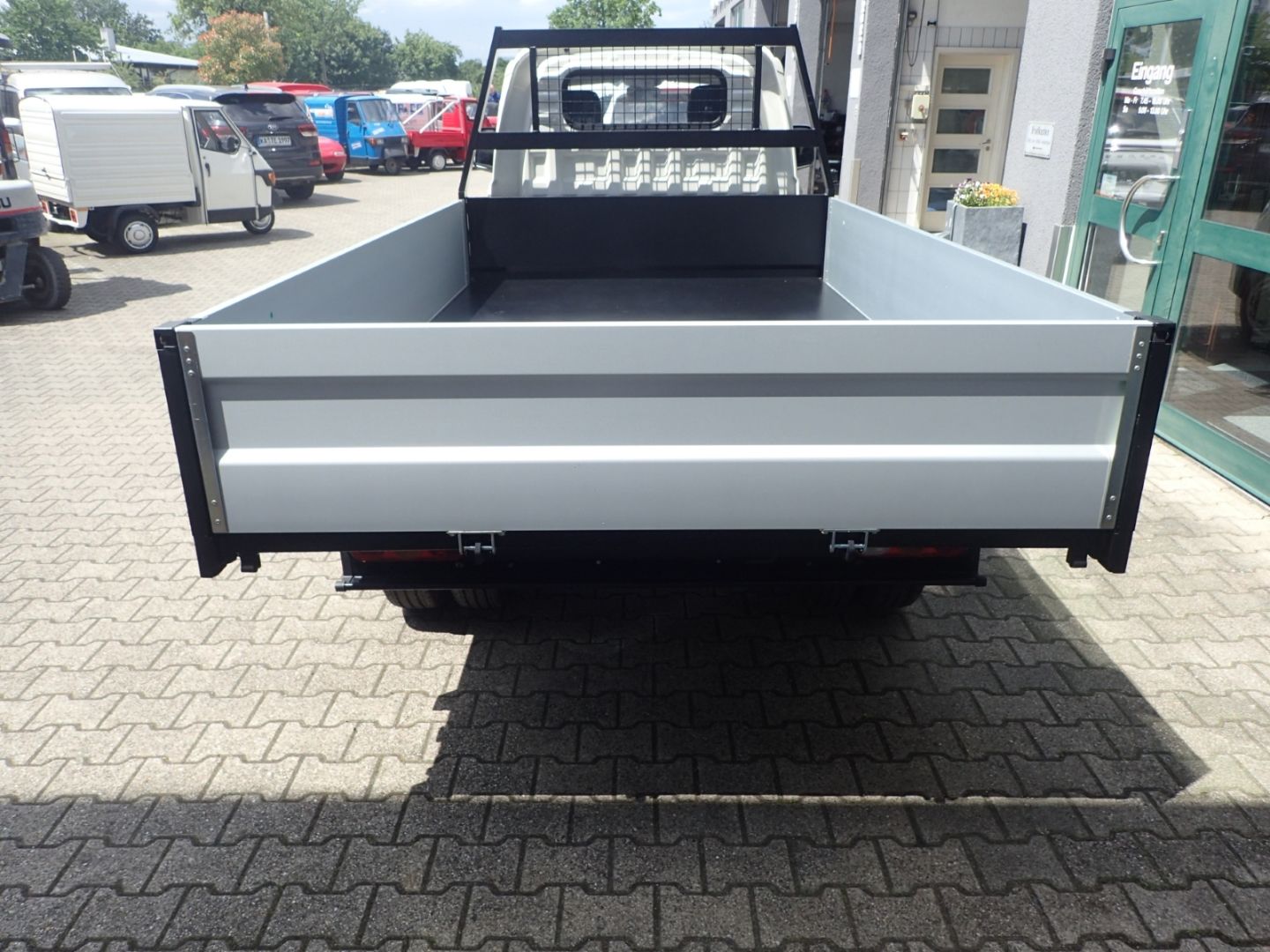 Fahrzeugabbildung Piaggio Porter NP6 Twinwheel Kipper 3,08m Pritschenlänge