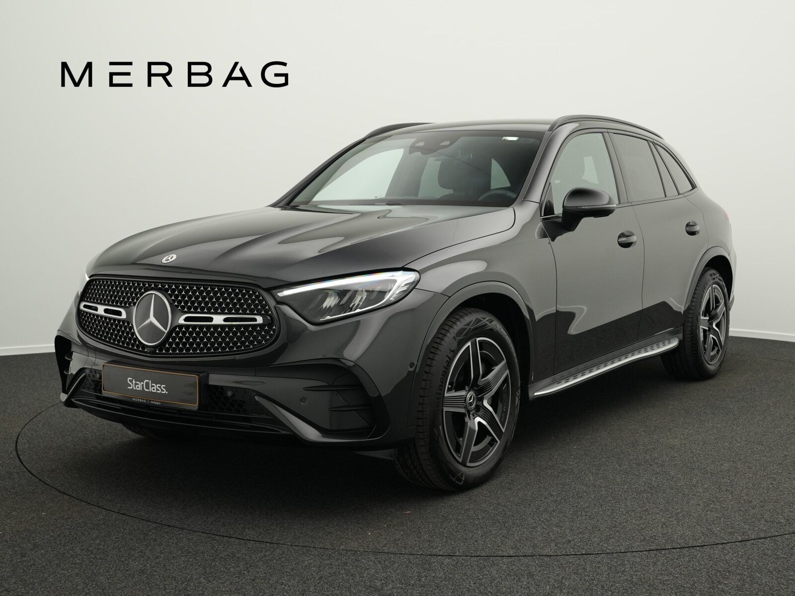 MERCEDES-BENZ GLC 300 d 4M AMG-Line LED+AHK+Night+Memo+Kamera