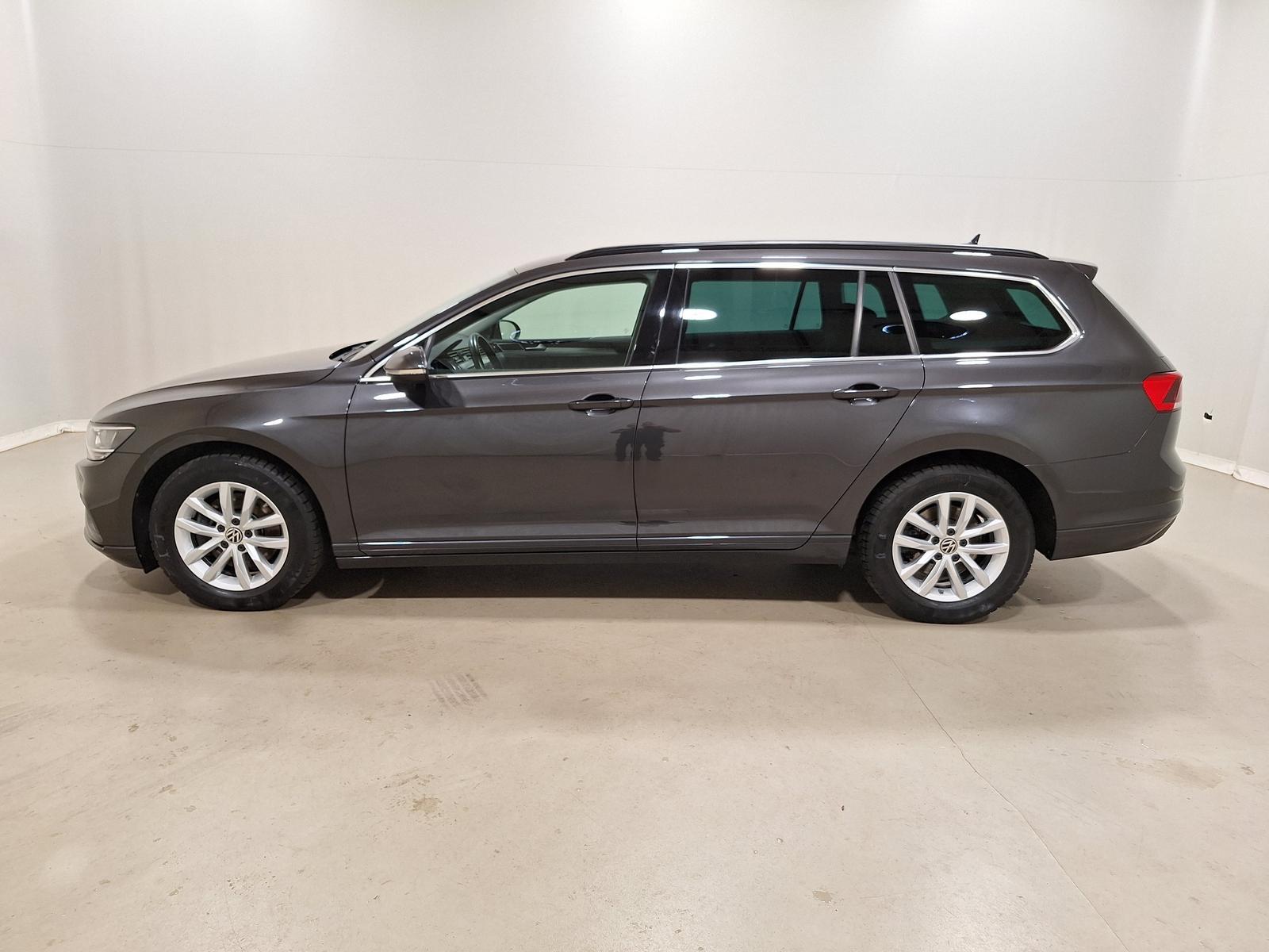 Volkswagen Passat 1.5 TSI DSG Business ACC Navi LED, миниатюра 3
