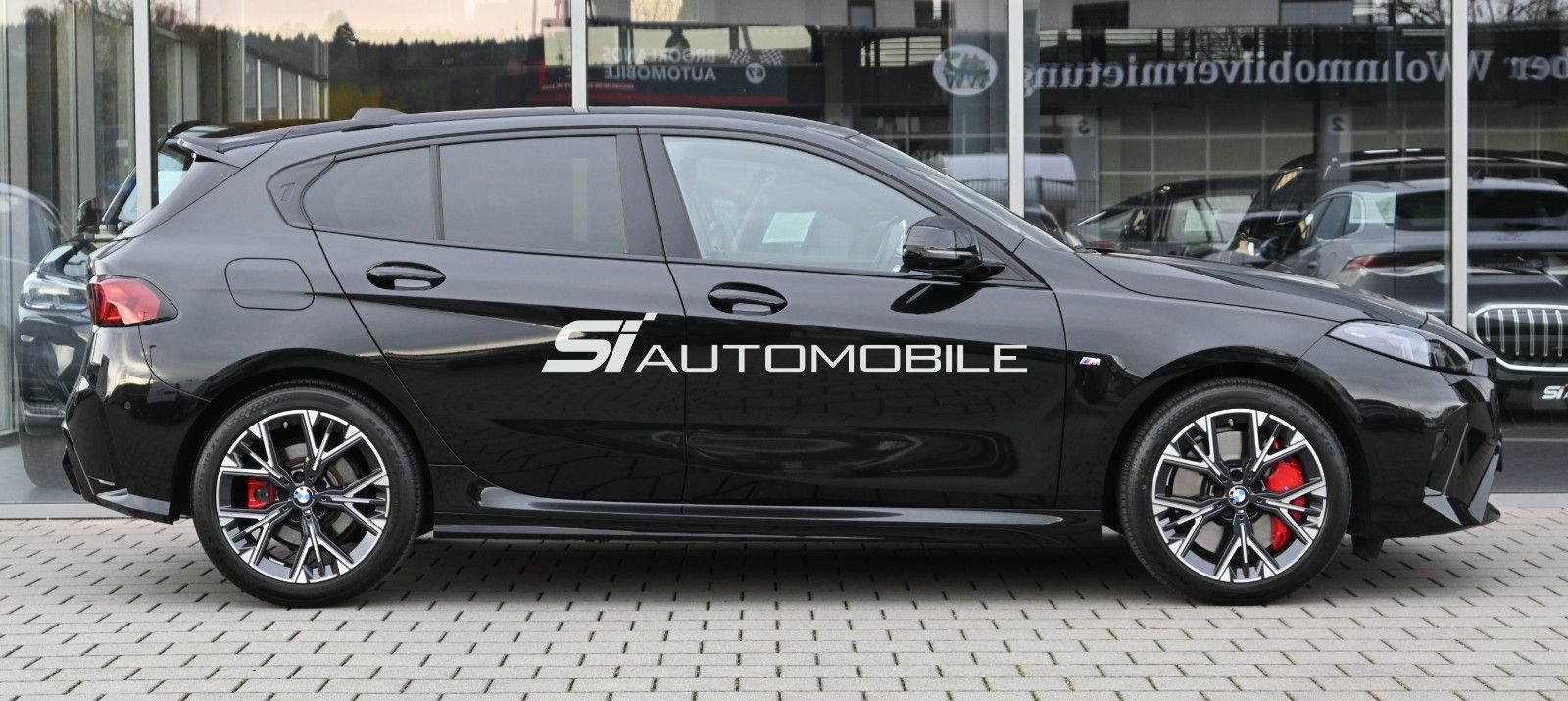 Fahrzeugabbildung BMW 120d M SPORT PRO °ACC°AHK°HARMAN°HUD°MEMO°360°