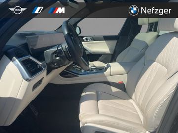 BMW X7 - 7