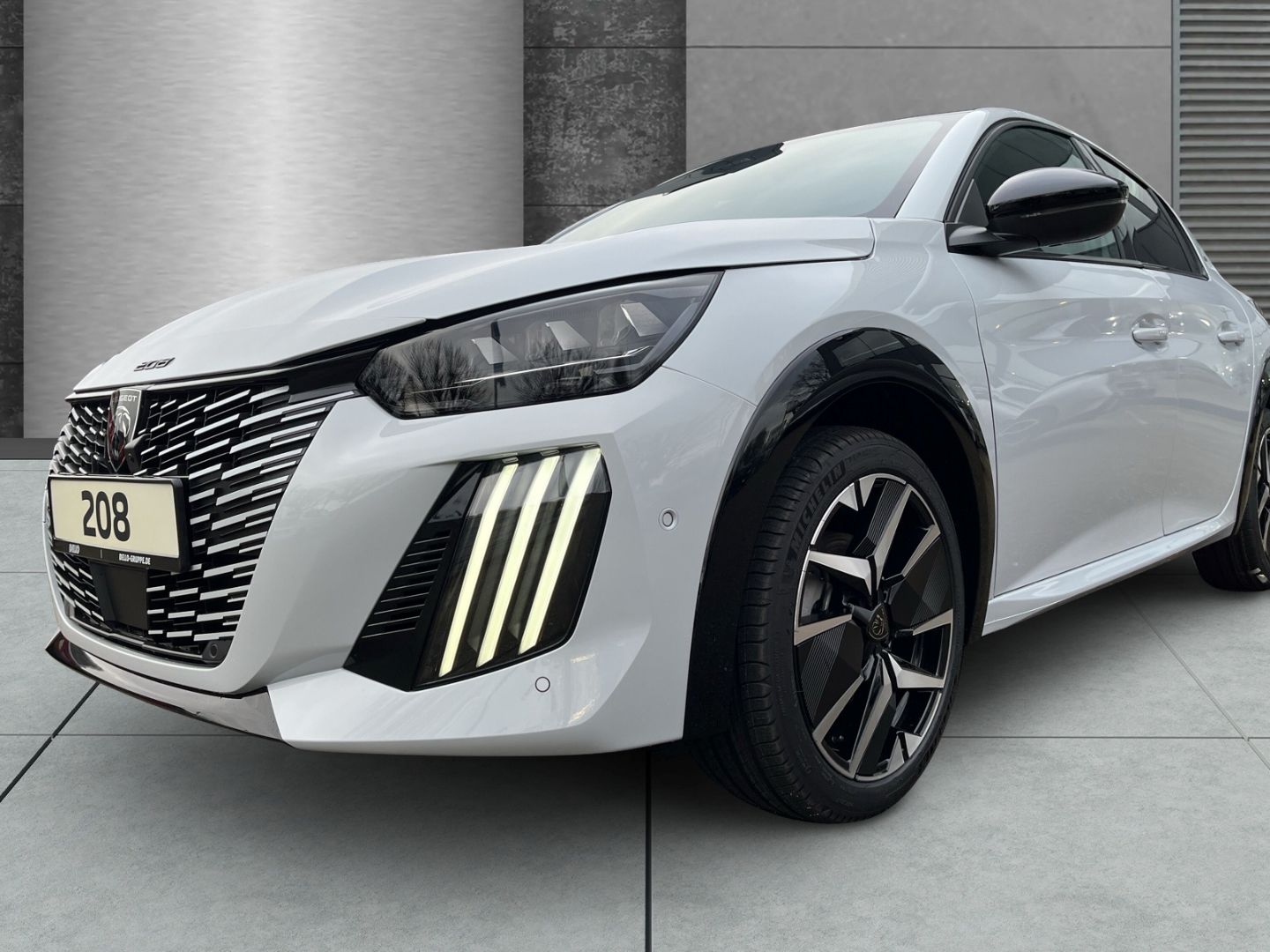 Peugeot 208 - Bild 4