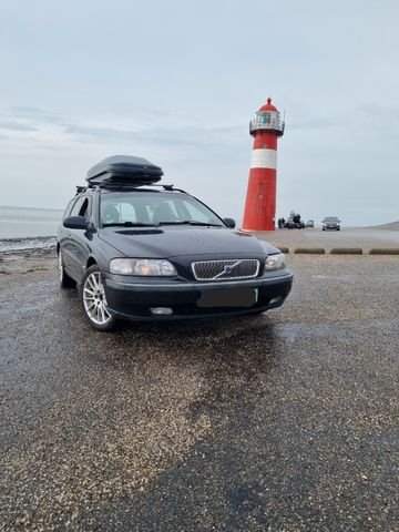 Volvo V70 2.5T -