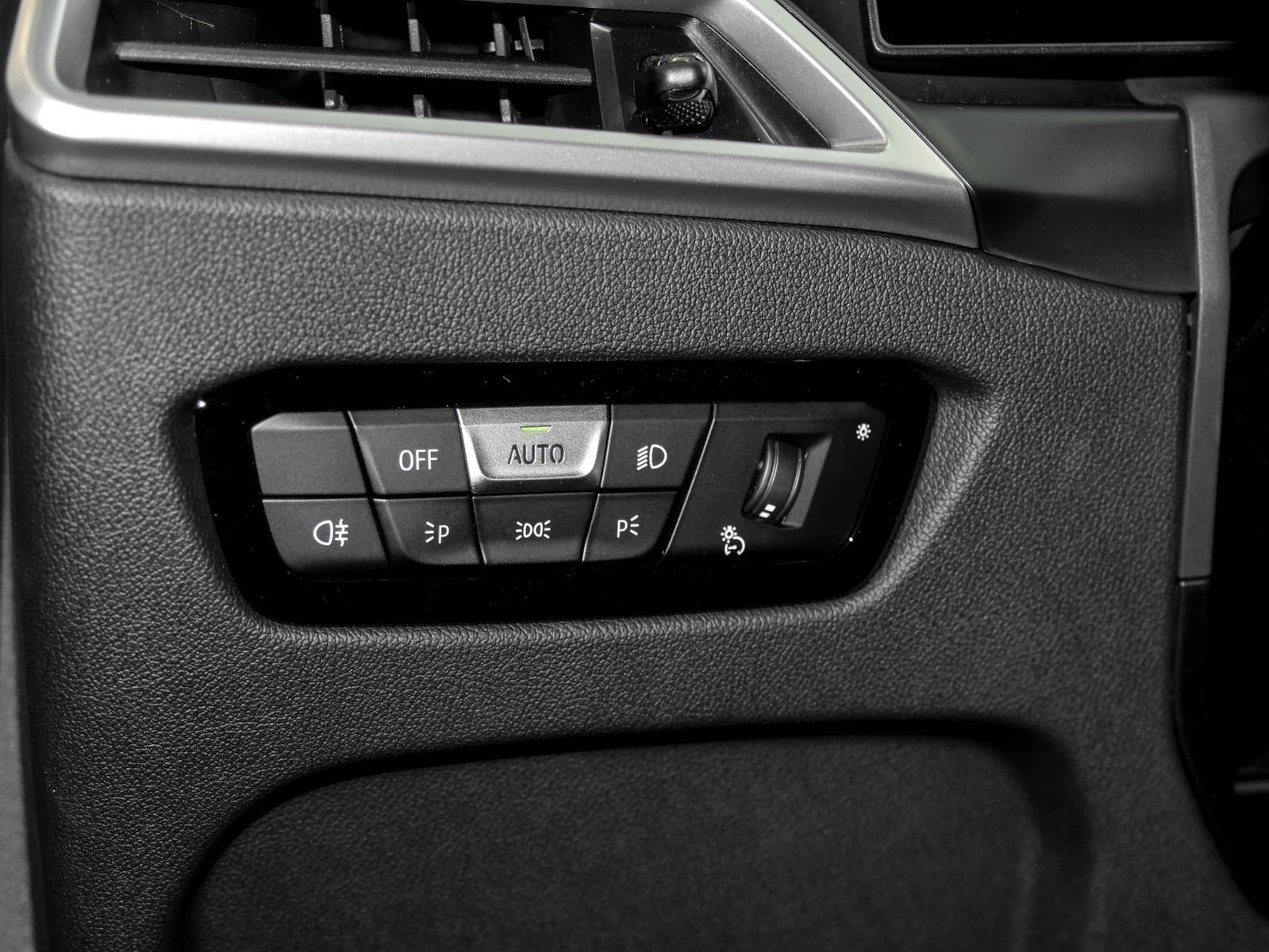 BMW 330 - Bild 18