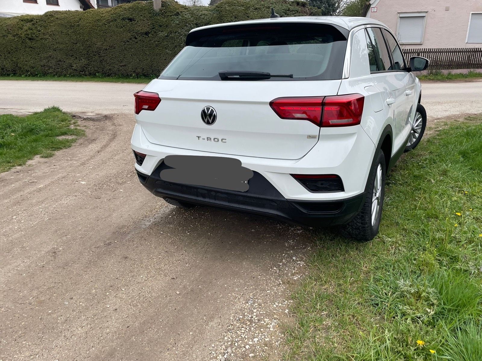 VW VW T-Roc 1.0 27500KM