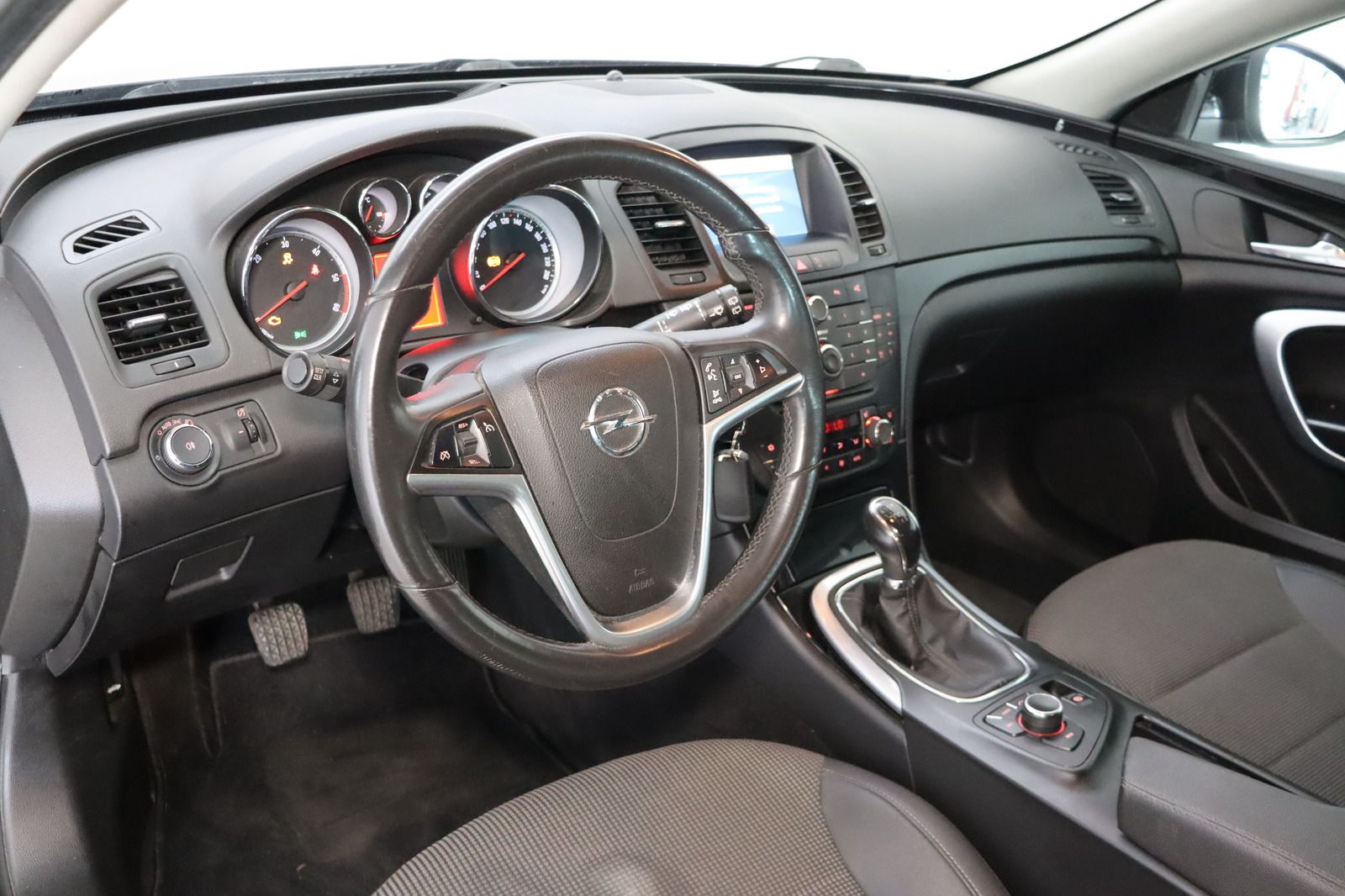 Fahrzeugabbildung Opel Insignia A Sports Tourer Innovation 4x4