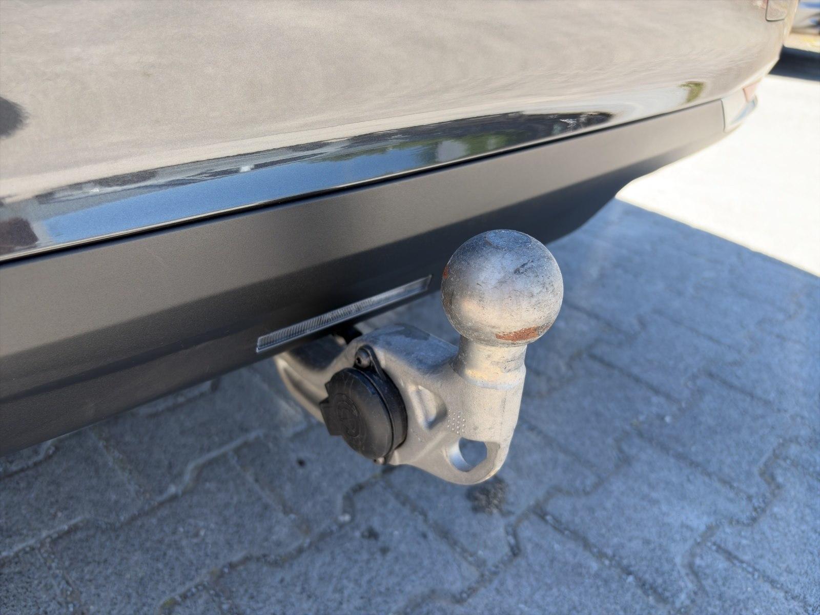 BMW 520i Limousine AHK Head-Up Pano DrivAssProf. Par
