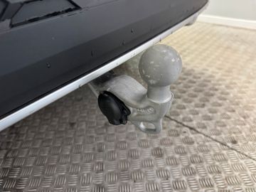 Fahrzeugverkauf 35 Skoda Kodiaq 2.0 TDI 4x4 Sportline Pano AHK 7-Sitze