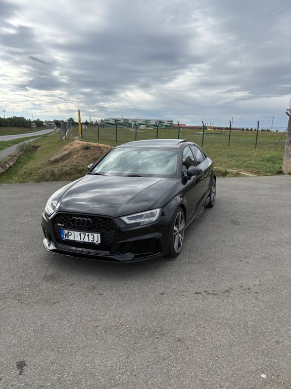 Audi RS3