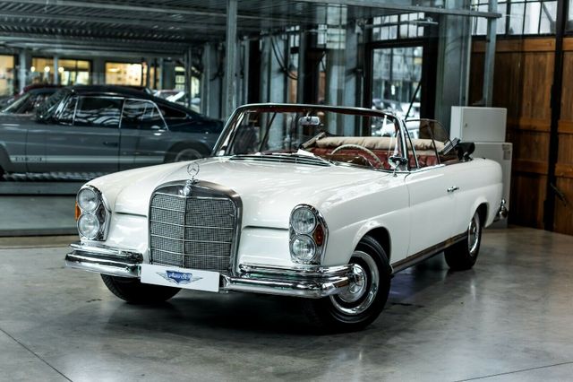 Mercedes-Benz 220 SEB Cabrio I Werkscabriolet I BRD