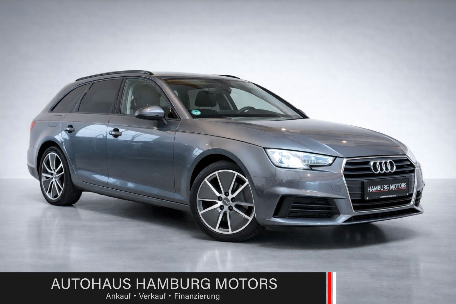 Audi A4 - 1