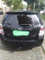 Toyota Kraftwagen - Toyota Verso aus 2011