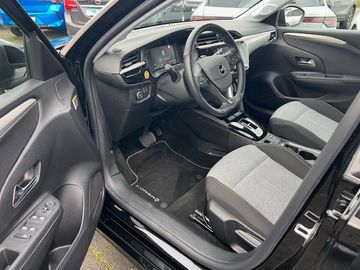 Opel Corsa Elektro 11 kW Charger Sitz-&Lenkradheizung
