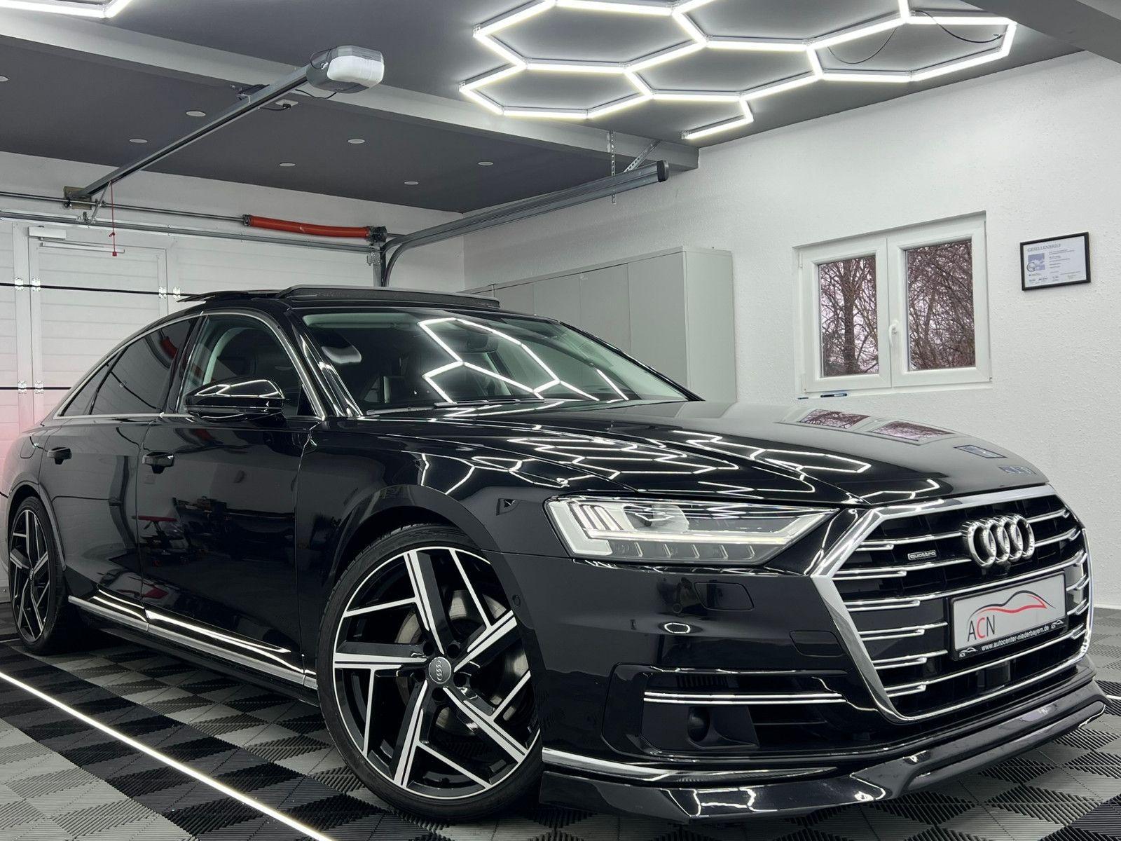 Fahrzeugabbildung Audi A8 50 TDI Quattro/MASSAGE FOND/TV FOND/ACC/VOLL
