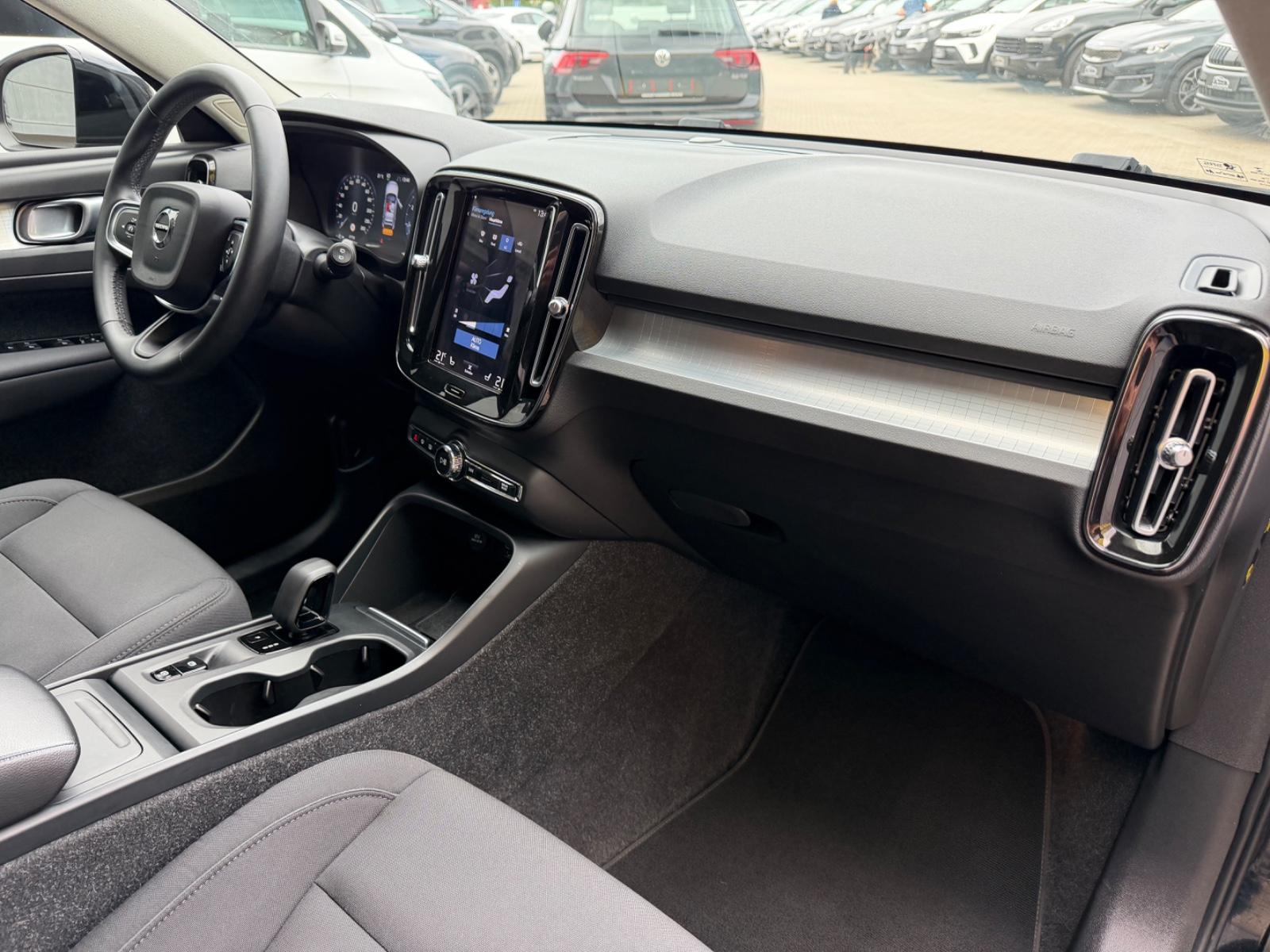 Volvo XC40 Momentum/KAMERA/LED/SHZ/AUTOMATIK/AHK, миниатюра 28