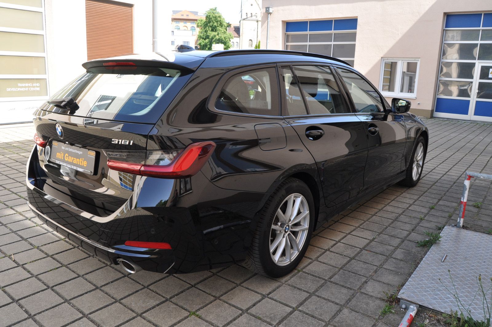 BMW 318i Touring LED Sportsitze HiFi Widescreen AHK foto 5
