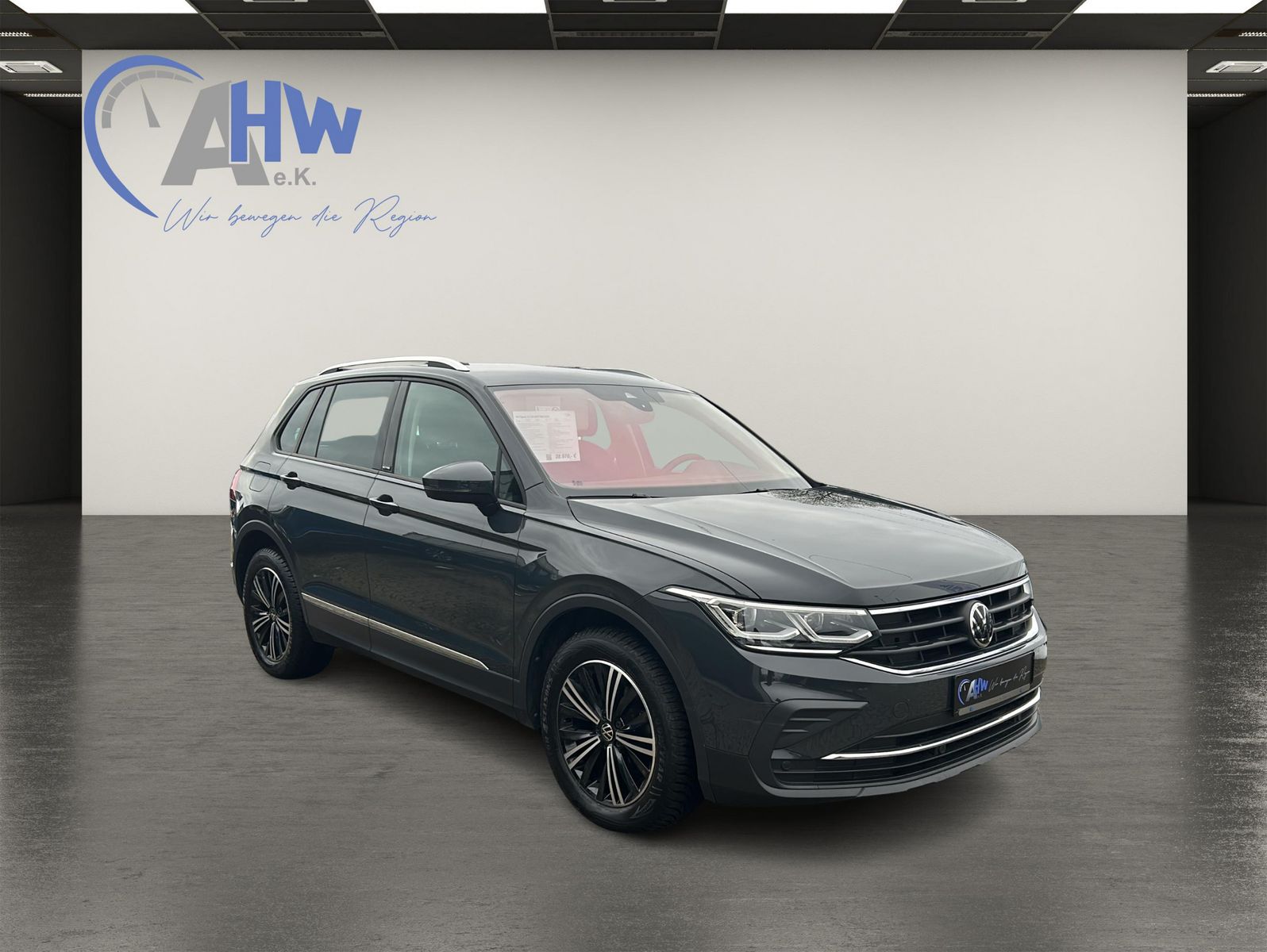 Fahrzeugabbildung Volkswagen Tiguan 2,0 TDI SCR DSG ActiveIQ.Light