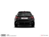 Audi RS3 Sportback 2.5 L Turbo Quattro 1-2-4-5-3 - Audi RS3: Schwarz